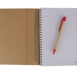 Libreta forma carpeta de cartón reciclado varios colores. A5. 70 hojas