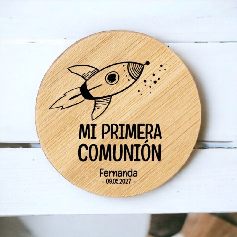 Espejo para comunión personalizado, una cara, bambú. Diseño cohete