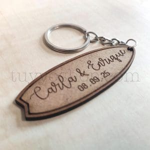 Llavero personalizado para boda, DM, modelo surf, 2,5x7cm