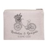 Neceser personalizado para boda. 20x15cm. Tacto suave. Modelo Bicicleta