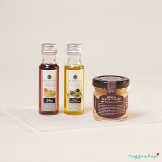 Pack de aceite para boda, vinagre de jerez y paté a elegir.