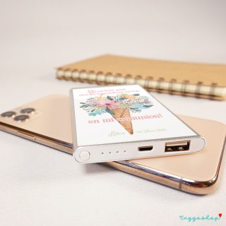 Powerbank personalizada para comunión, modelo helado floral