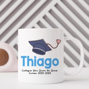 Taza con nombre para graduación